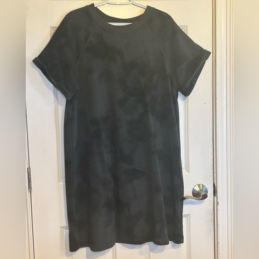 Old Navy Black T-Shirt Dress